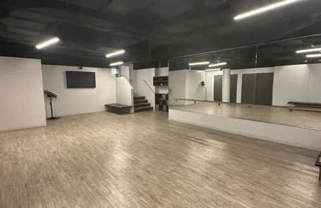 Studio Lakeshore East Apartment
