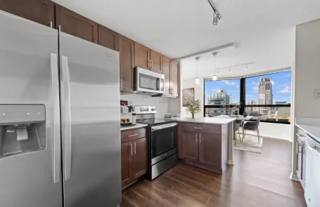 1 Bedroom Lakeshore East Apartment