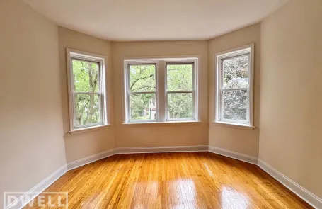 3 Bedroom Logan Square Apartment