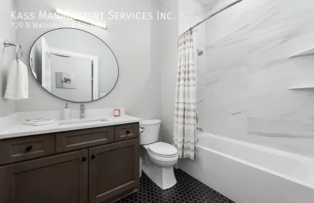 2 Bedroom Naperville Apartment