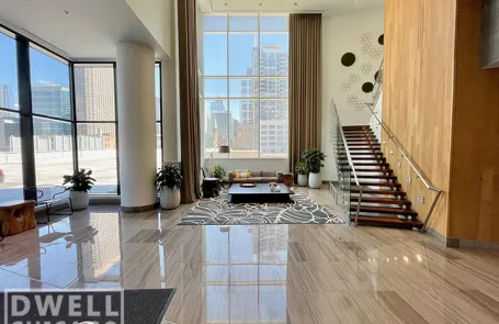 1 Bedroom West Loop Apartment