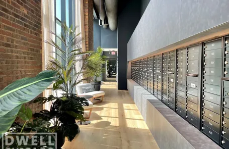 2 Bedroom West Loop Apartment