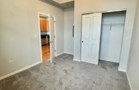 2 Bedroom South Loop Apartment