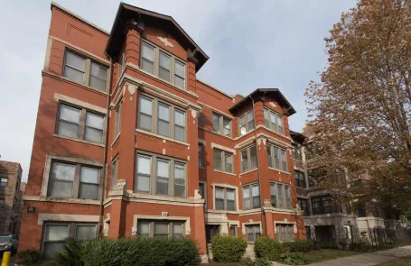 1 Bedroom Kenwood Apartment