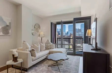 Studio-2 Bedroom West Loop Apartment
