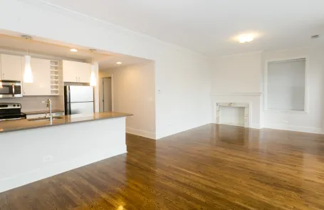 1-2 Bedroom Kenwood Apartment