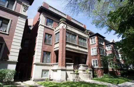4 Bedroom Hyde Park Apartment