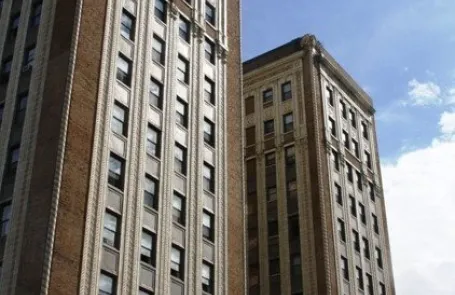 2 Bedroom Uptown Apartment