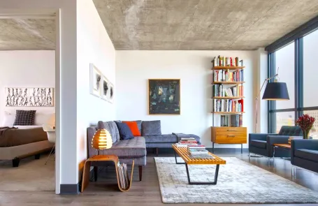 1-3 Bedroom West Loop Apartment