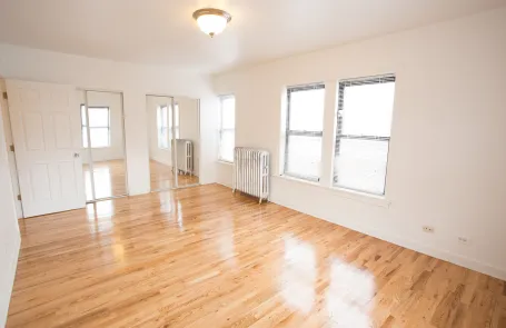Studio-2 Bedroom Kenwood Apartment