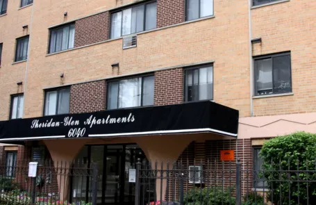 Studio Edgewater Apartment