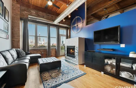 2 Bedroom West Loop Condo