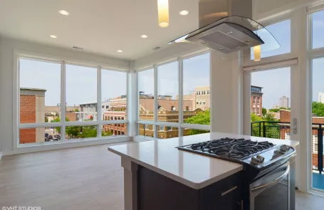 3 Bedroom Andersonville Apartment
