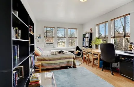 2 Bedroom Rogers Park Condo
