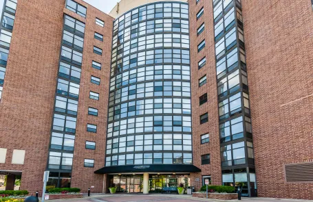 Studio-2 Bedroom Arlington Heights Apartment
