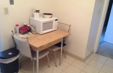 1 Bedroom Edgewater Condo