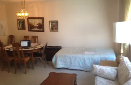 1 Bedroom Edgewater Condo