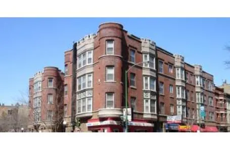 1 Bedroom Lincoln Park Apartment