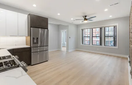 3 Bedroom Rogers Park Apartment