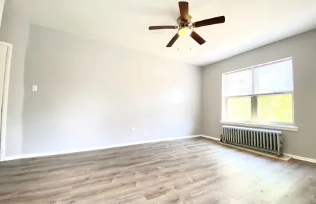 Studio Lincoln Square Apartment