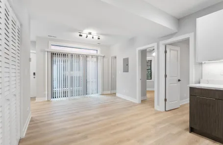 3 Bedroom Rogers Park Apartment