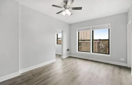 1 Bedroom Uptown Apartment