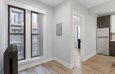 1 Bedroom Rogers Park Apartment
