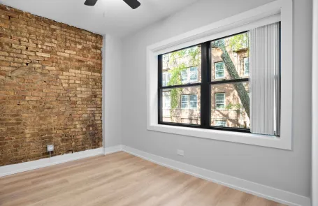 3 Bedroom Rogers Park Apartment