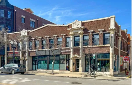 1 Bedroom Uptown Apartment