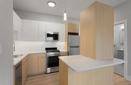 Studio Rogers Park Apartment