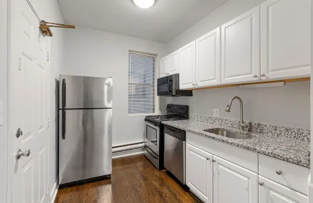 2 Bedroom Logan Square Apartment