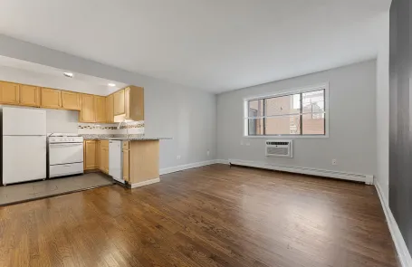 Studio Edgewater Apartment