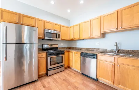 2 Bedroom West Ridge Apartment