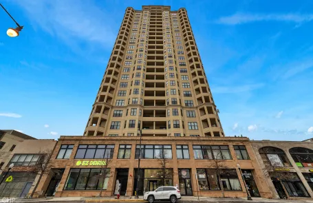3 Bedroom South Loop Condo