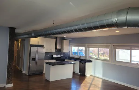 2 Bedroom Roscoe Village Apartment