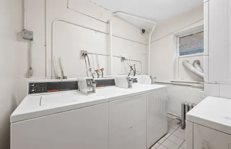 Studio Edgewater Apartment