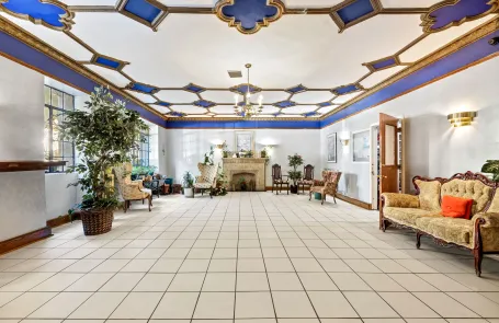 Studio Edgewater Apartment