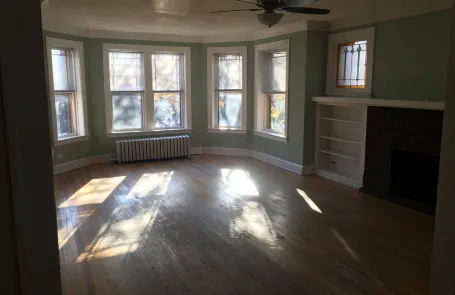 3 Bedroom Edgewater Apartment