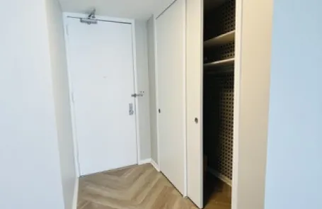 1 Bedroom Kenwood Condo
