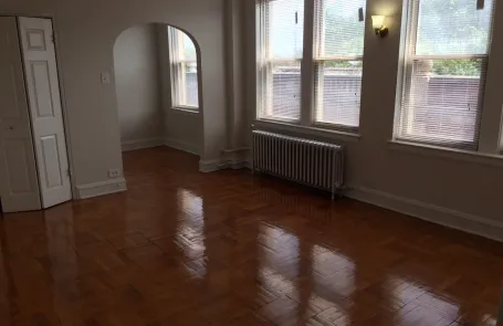 1 Bedroom Rogers Park Apartment
