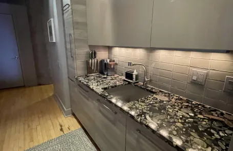 2 Bedroom West Loop Condo