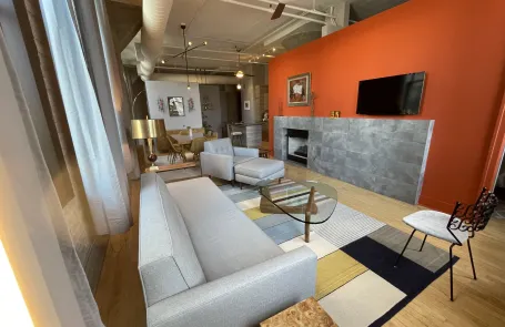 2 Bedroom West Loop Condo
