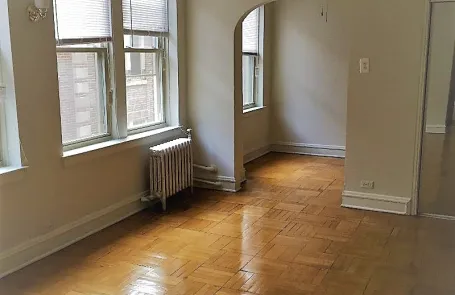 1 Bedroom Rogers Park Apartment