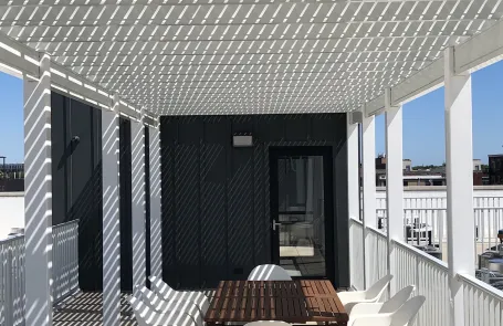 2 Bedroom Bucktown Apartment