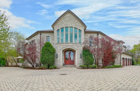 6 Bedroom Oak Brook Single Family
