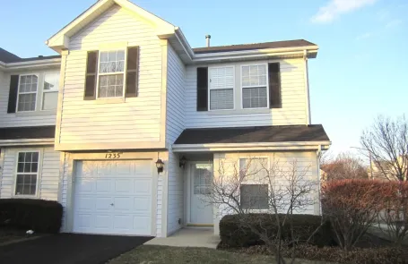 2 Bedroom Naperville Townhome