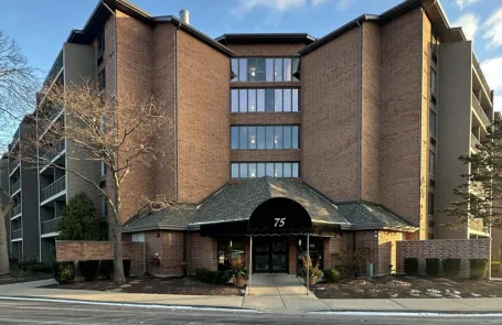 2 Bedroom Schaumburg Condo