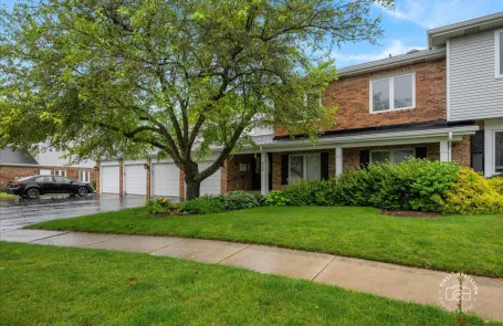 3 Bedroom Naperville Condo