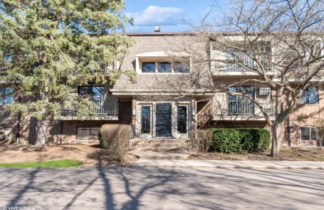 2 Bedroom Naperville Condo