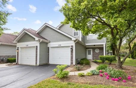 3 Bedroom Schaumburg Townhome